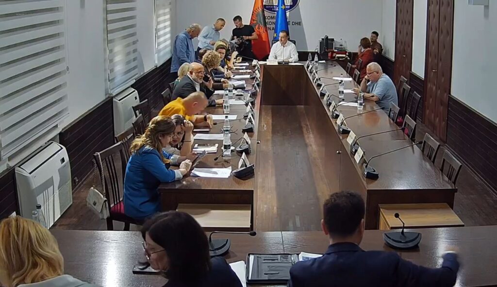 Investimi 10 mln euro në startup-in e Mira Muratit shkon në Kuvend Investimi 10 mln euro në startup-in e Mira Muratit shkon në Kuvend